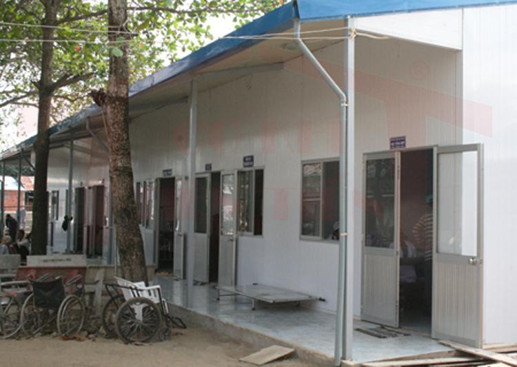 Khu khám bệnh của Bệnh viện Đa khoa huyện Tân Hiệp